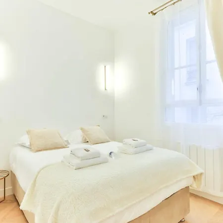 Charming 2br - 6p - Eiffel Tower Appartamento Parigi